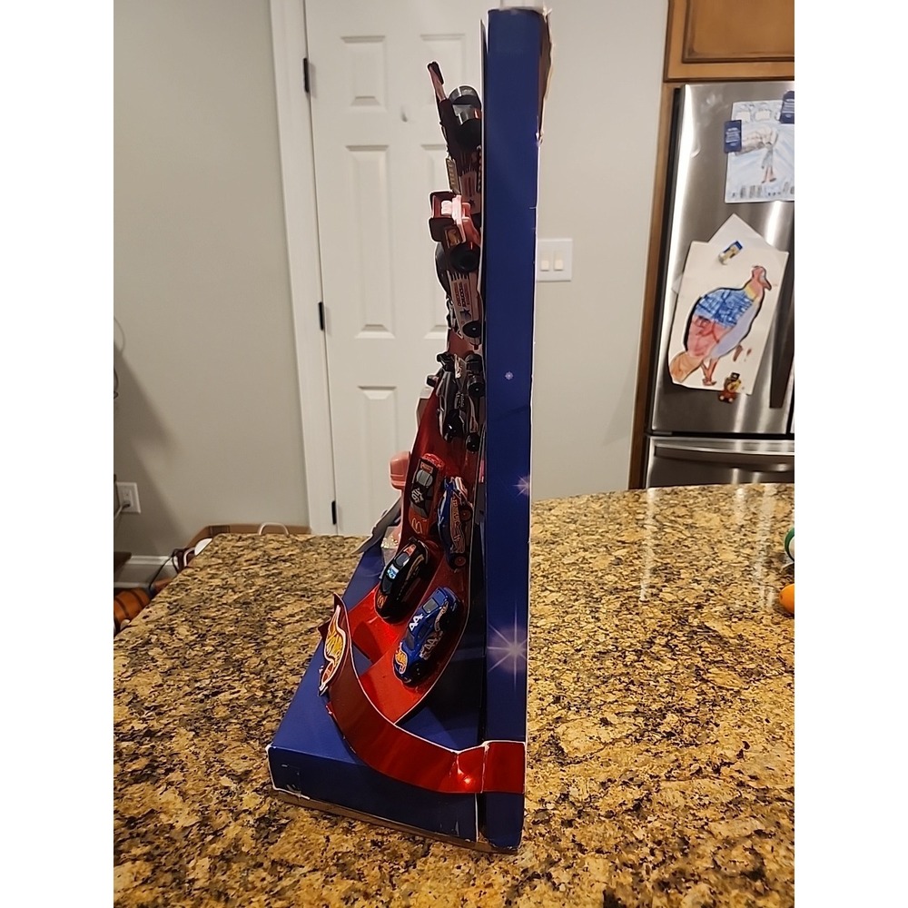 Hotwheels McDonalds Happy Meal Toy Display Once In A Life Time Barbie Mattel - Picture 5 of 6